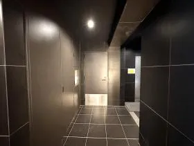 SNT八丁堀ビルの外観
