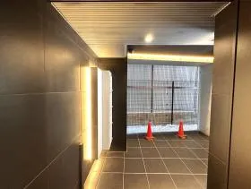 SNT八丁堀ビルの外観
