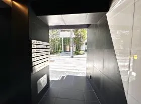 SNT八丁堀ビルの外観