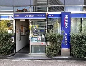 みずほ銀行ATM