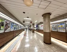 JR八丁堀駅