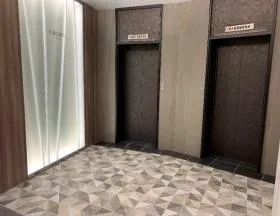 Crobis立川の外観