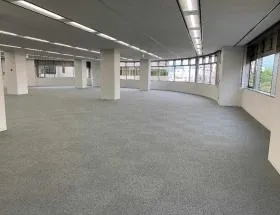 Crobis立川の外観