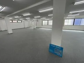 MDビルの外観