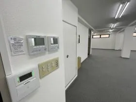 MDビルの外観