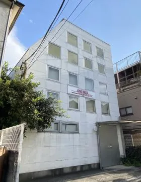 神宮前三丁目ビルの外観