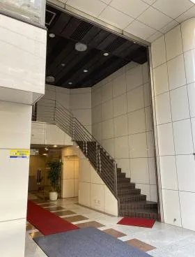 石川LKビルの外観