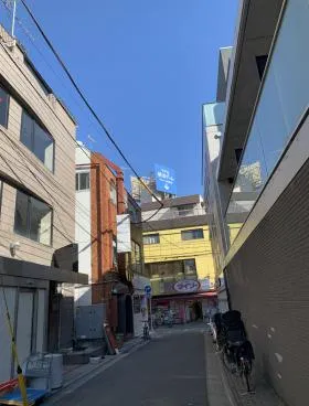 KSビルの外観