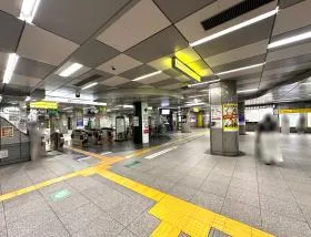 都営大江戸線「都庁前駅」
