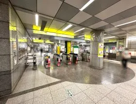 都営大江戸線「都庁前駅」