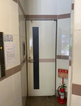 第2名和ビルの外観