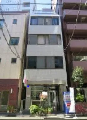 根岸ビルの外観