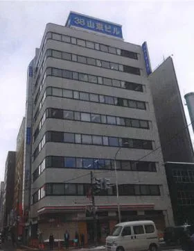 38山京ビルの外観