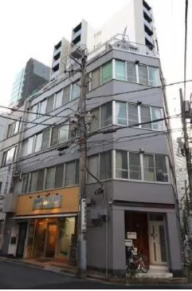 東英ビルの外観