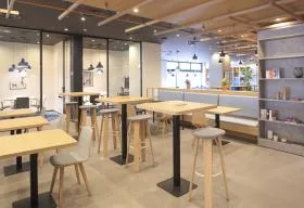 SPACES(スペイシーズ)大手町の外観