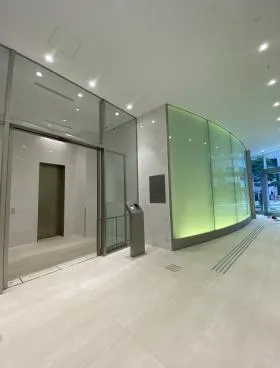 第1スカイビルの外観
