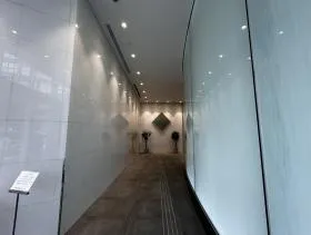 第1スカイビルの外観