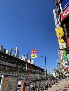 野村ビルの外観