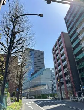日本会館2ビルの外観