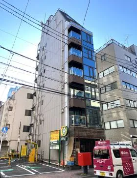 JSビルの外観
