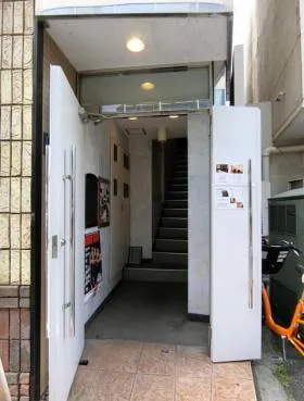甘利ビルの外観