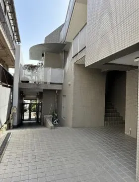 コンフォート上原ビルの外観