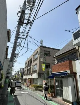 コンフォート上原ビルの外観