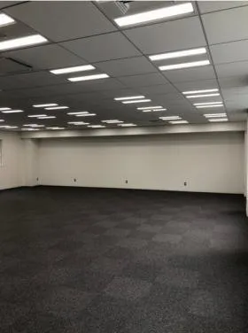 LINE VIEW京橋の外観