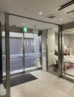 LINE VIEW京橋の外観