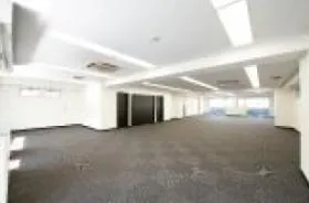 ヒロ四谷ビルの外観