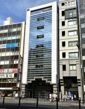 ヒロ四谷ビルの外観