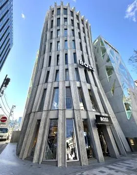 表参道Keyakiビルの外観