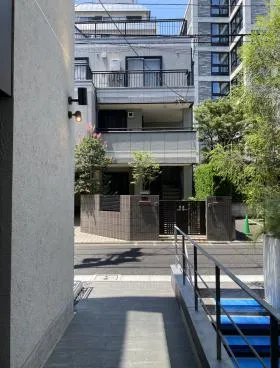 AUSPICE AOYAMAの外観