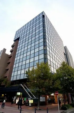 横浜関内ビルの外観
