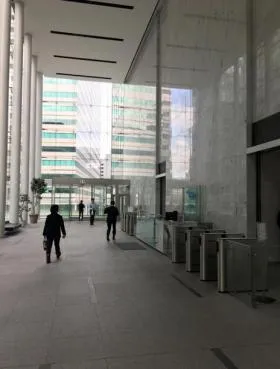 CROSSCOOP横浜の外観