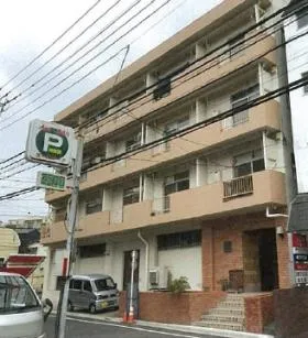 経堂一丁目ビルの外観
