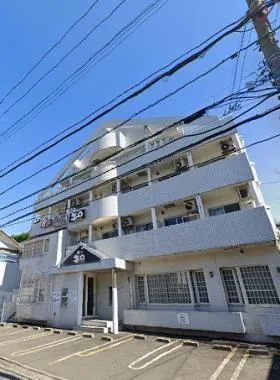 メゾン島村の外観