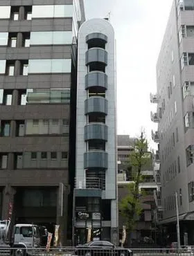 メビウスビルの外観