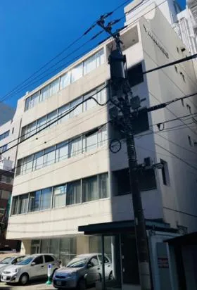 ヤマソービルの外観