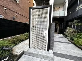 marumoto芝公園ビルの外観