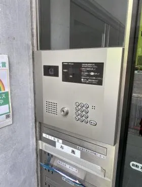 キリークBOXビルの外観