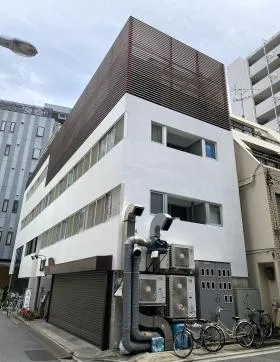 キリークBOXビルの外観