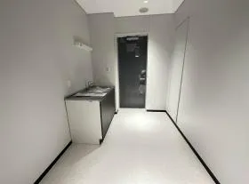 フロントプレイス四谷ビルの外観