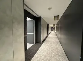 フロントプレイス四谷ビルの外観