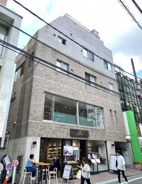 表参道杉山ビルの外観
