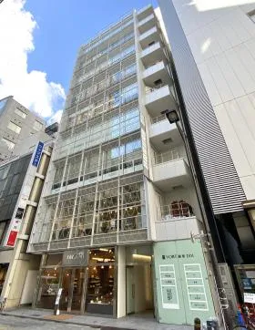 VORT銀座DDIビルの外観