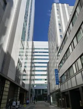 VORT銀座DDIビルの外観