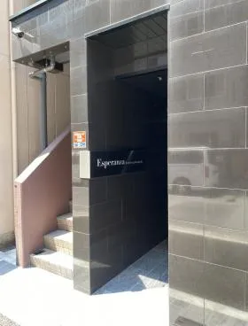 ESPERANZA KANDA OGAWAMACHIビルの外観