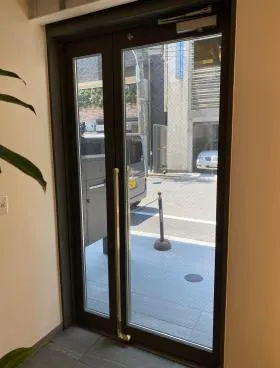 グランノワール新橋の外観