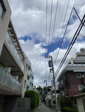 DOUBLE COURTビルの外観